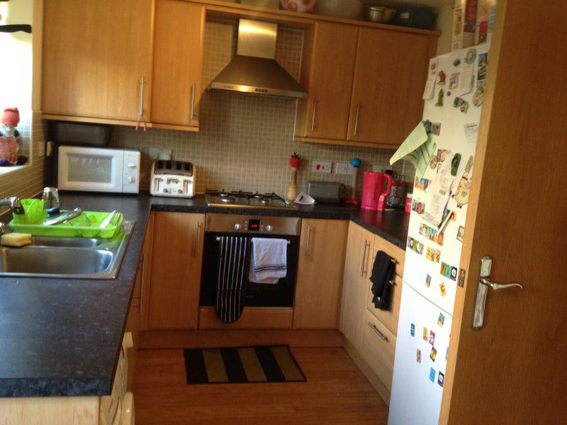 Room Dirac Road in Bristol