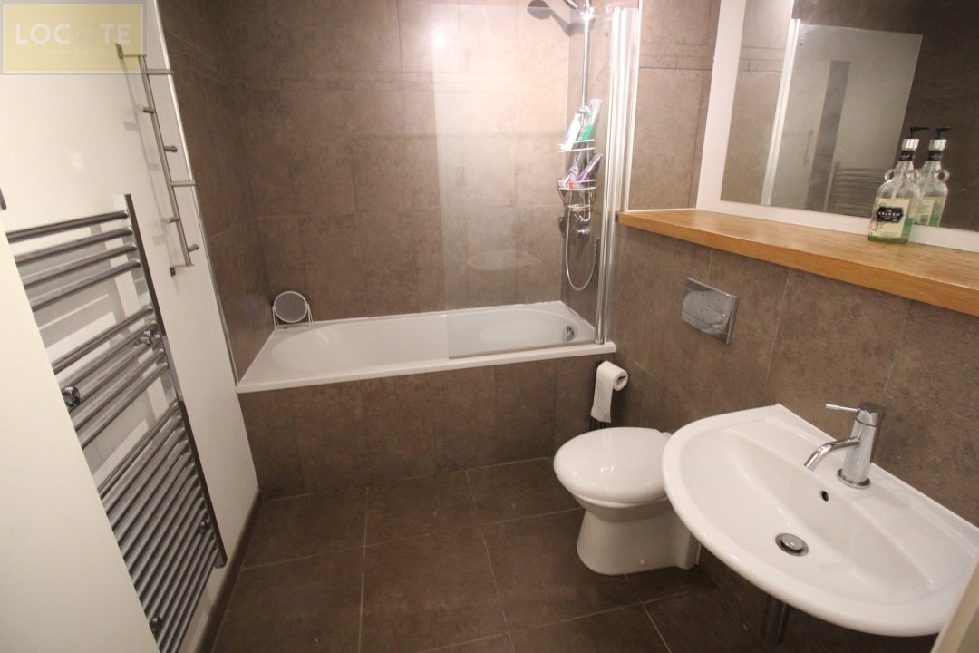 Flat Flixton Road in Trafford