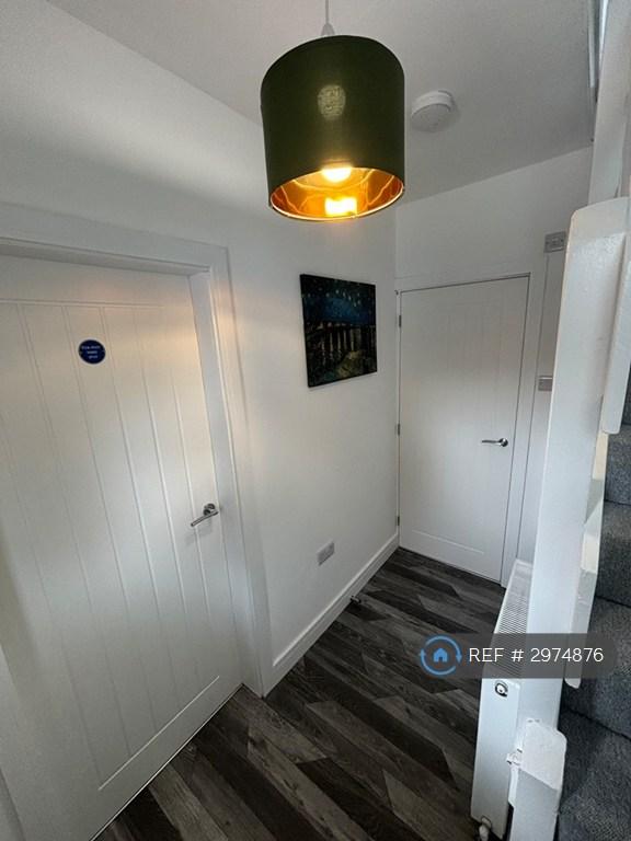 Room Endike Lane in Hull