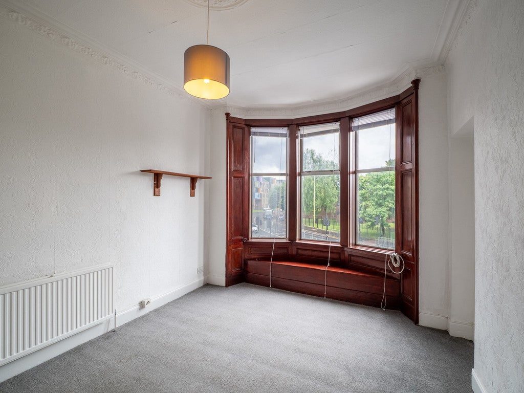 Flat Garmouth Court in Glasgow