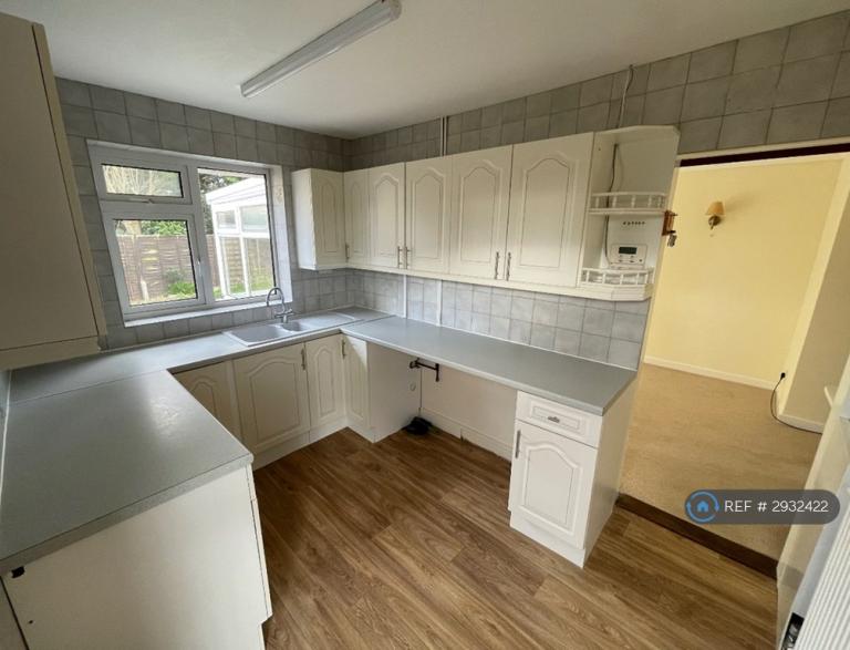 House Aldous Close in Babergh