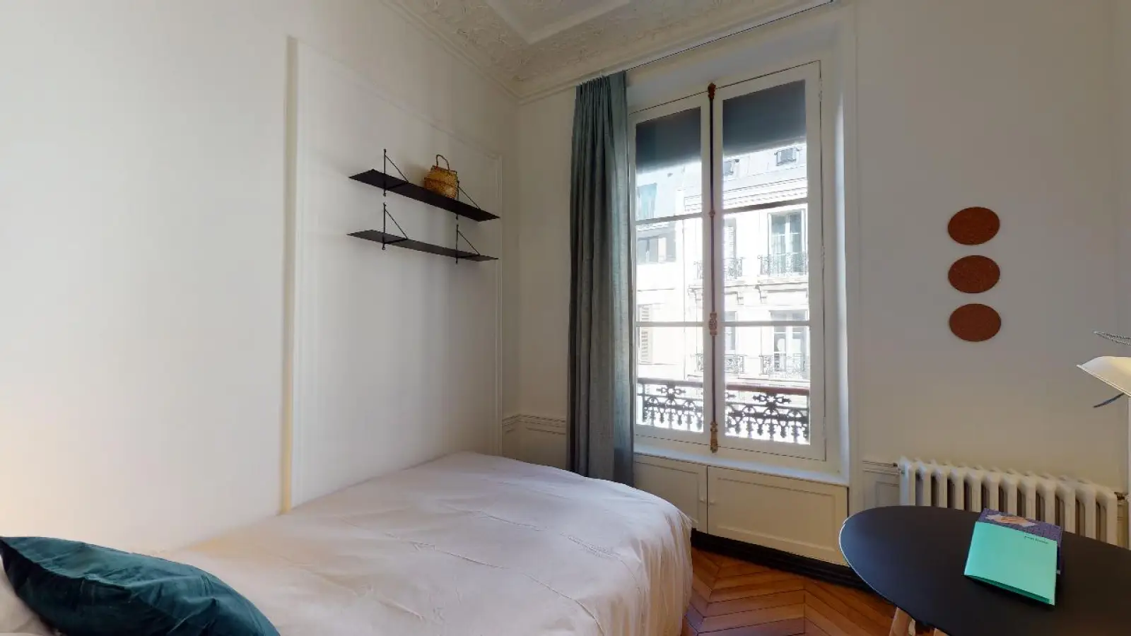 Chambre Rue Jules Lefebvre à Paris