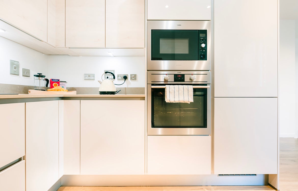 Flat Gresham Place in Greater London