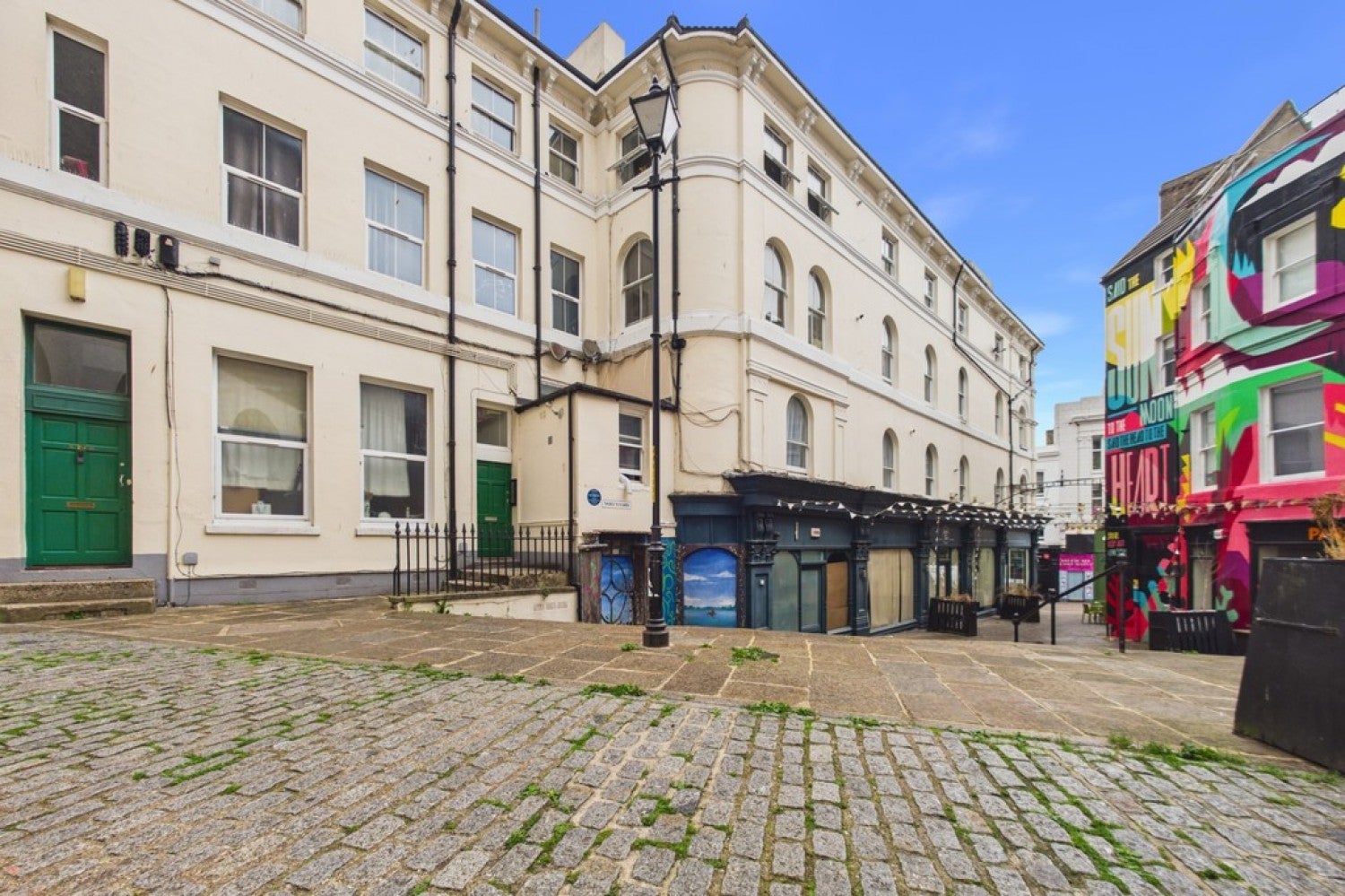 Flat Market Place in Folkestone and Hythe District