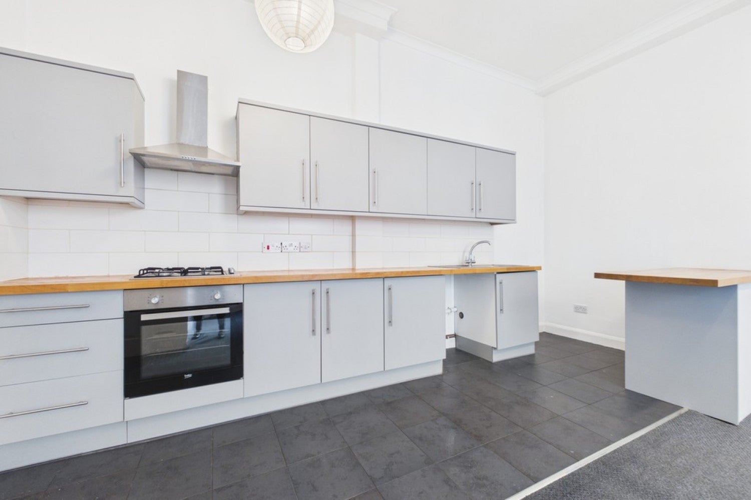 Flat Market Place in Folkestone and Hythe District