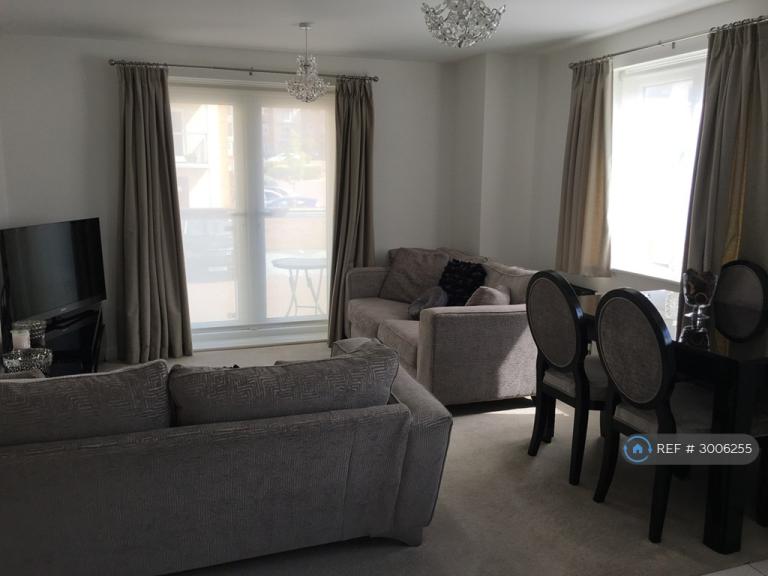 Flat Todd Close in Hertsmere