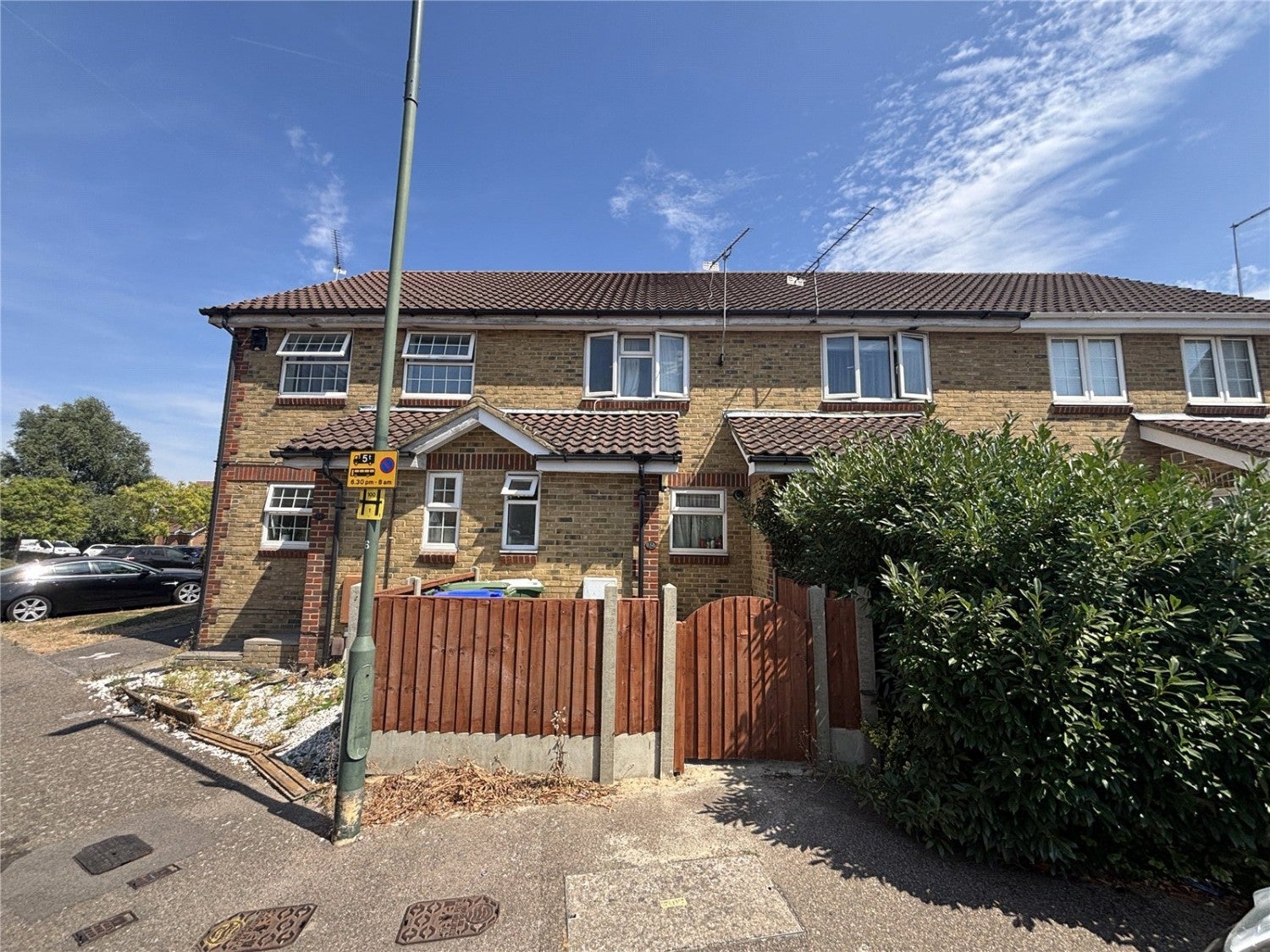 House Canada Road in Greater London