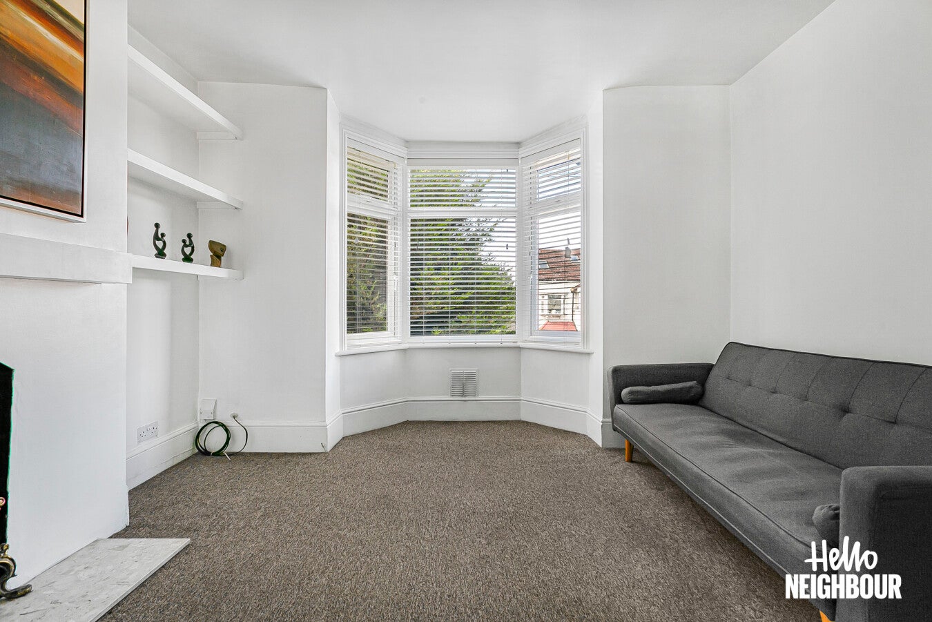 Flat Ellison Road in Greater London