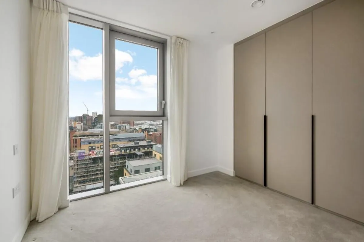 Flat Beechen Grove in Watford