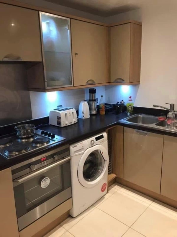Room Berger Road in Greater London