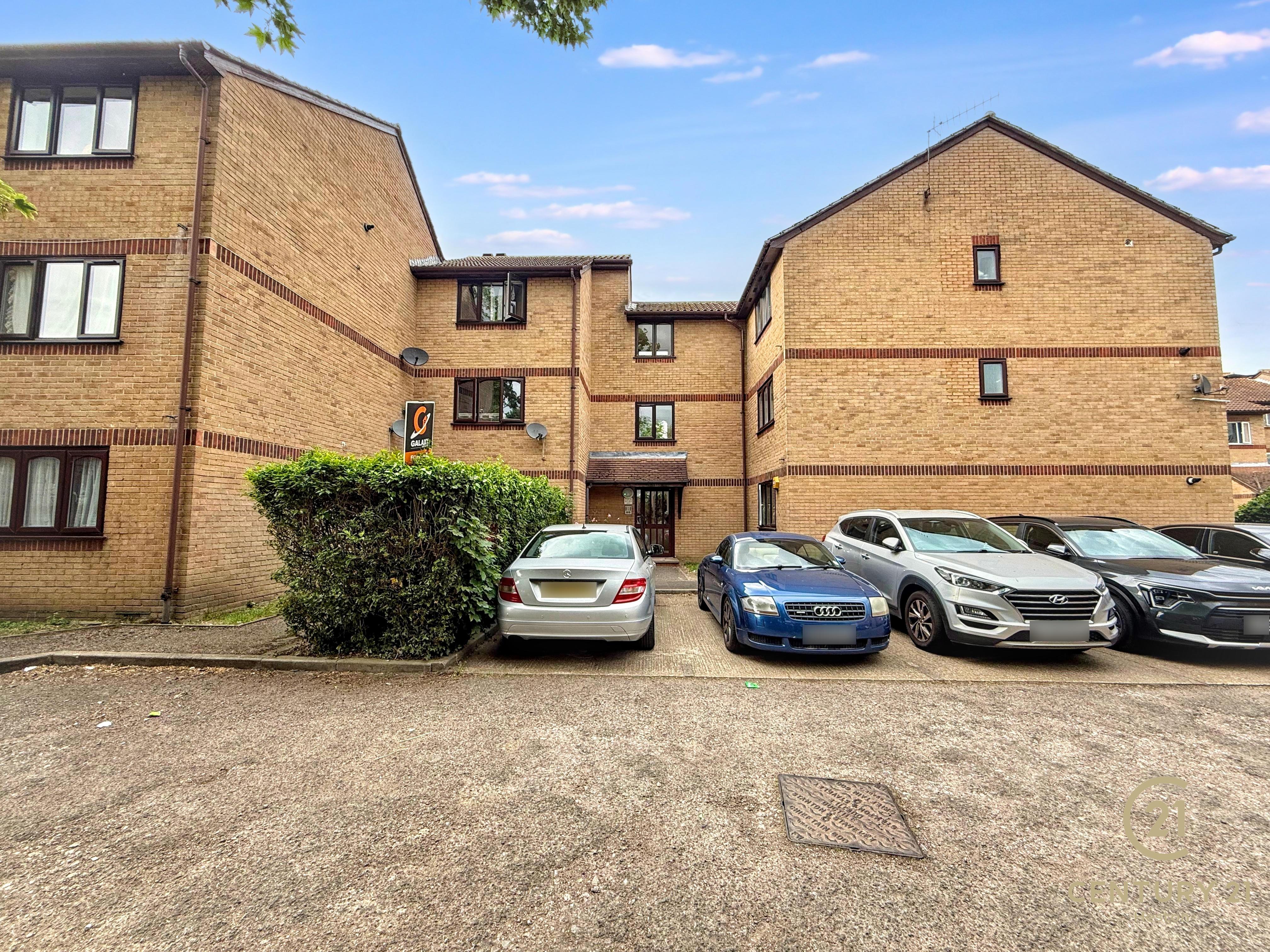 Flat Harewood Terrace in Greater London