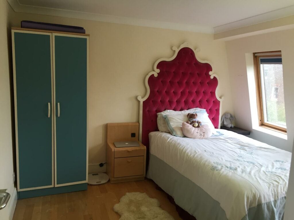Flat Gilstead Road in Greater London