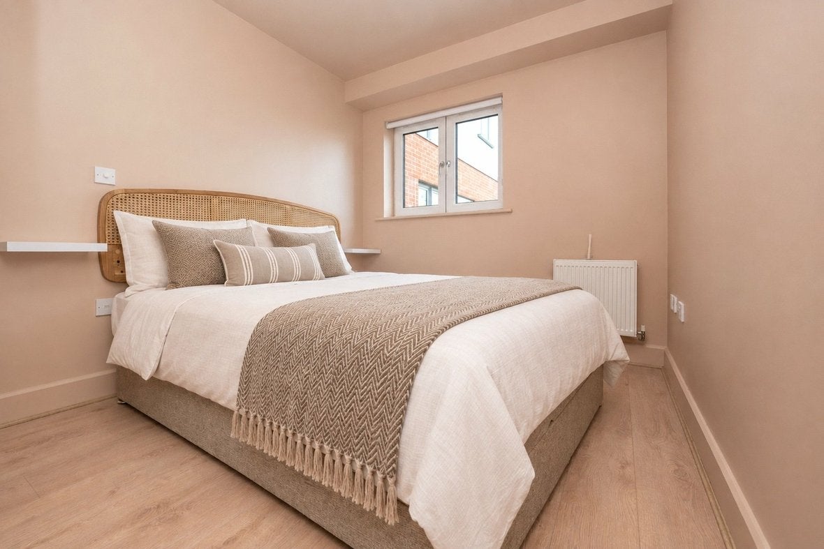 Flat Charrington Place in St Albans