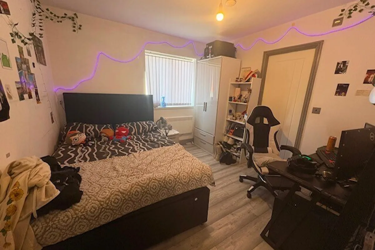 Flat Pomeroy Street in Cardiff