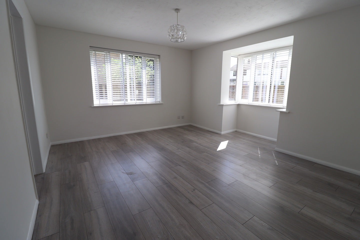 Flat Chalkstone Close in Greater London