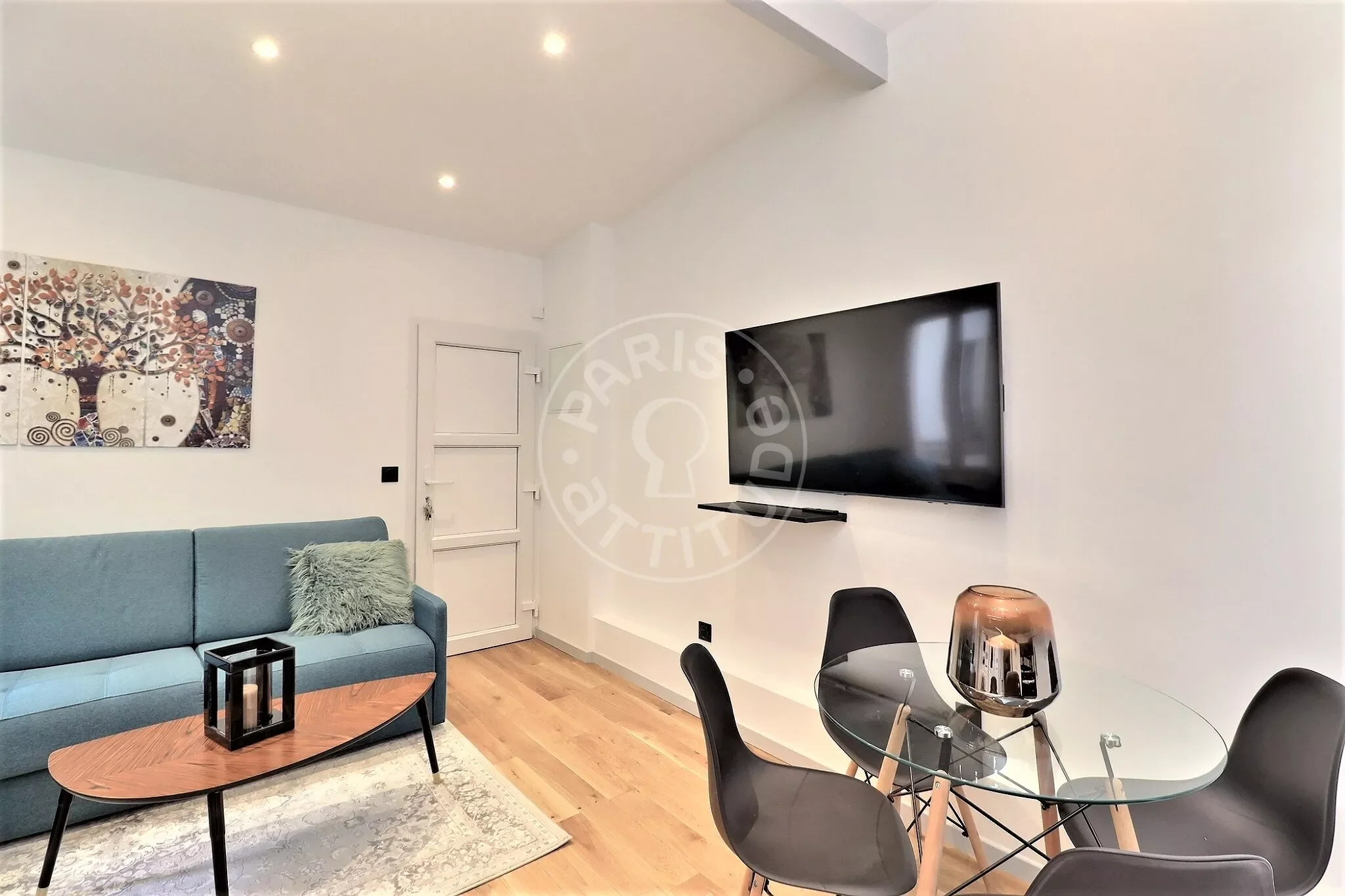 Appartement Rue Duvivier à Paris