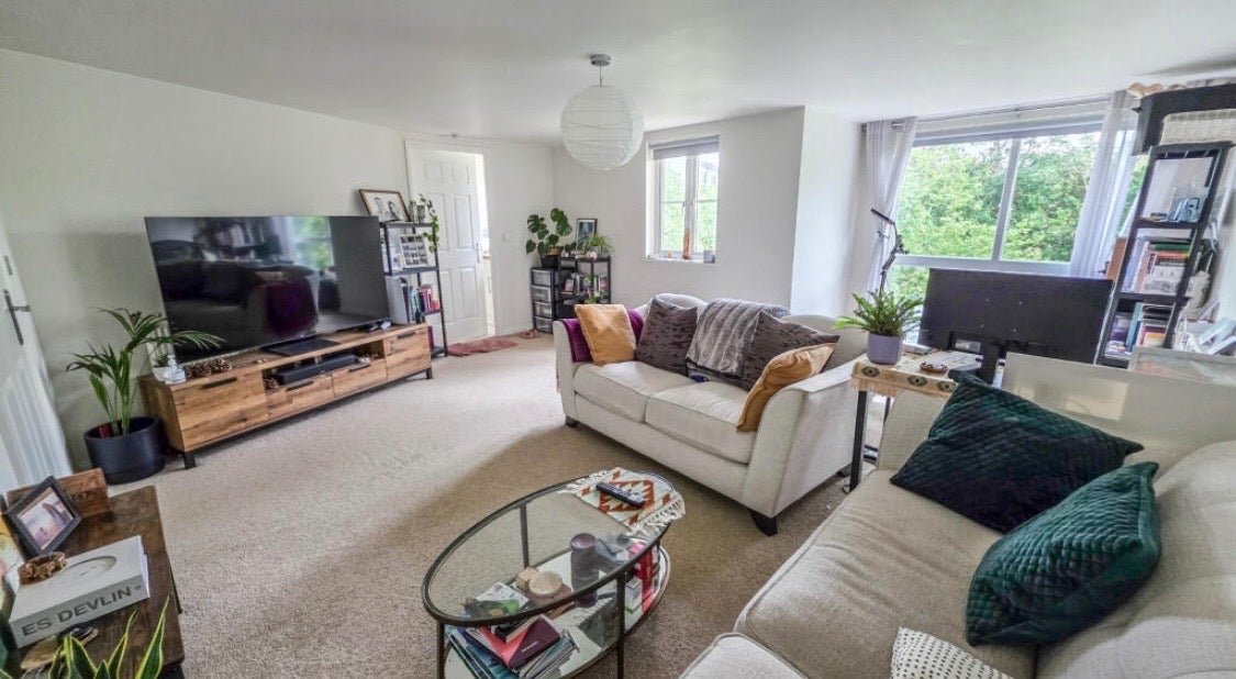 Flat Kidman Close in Greater London