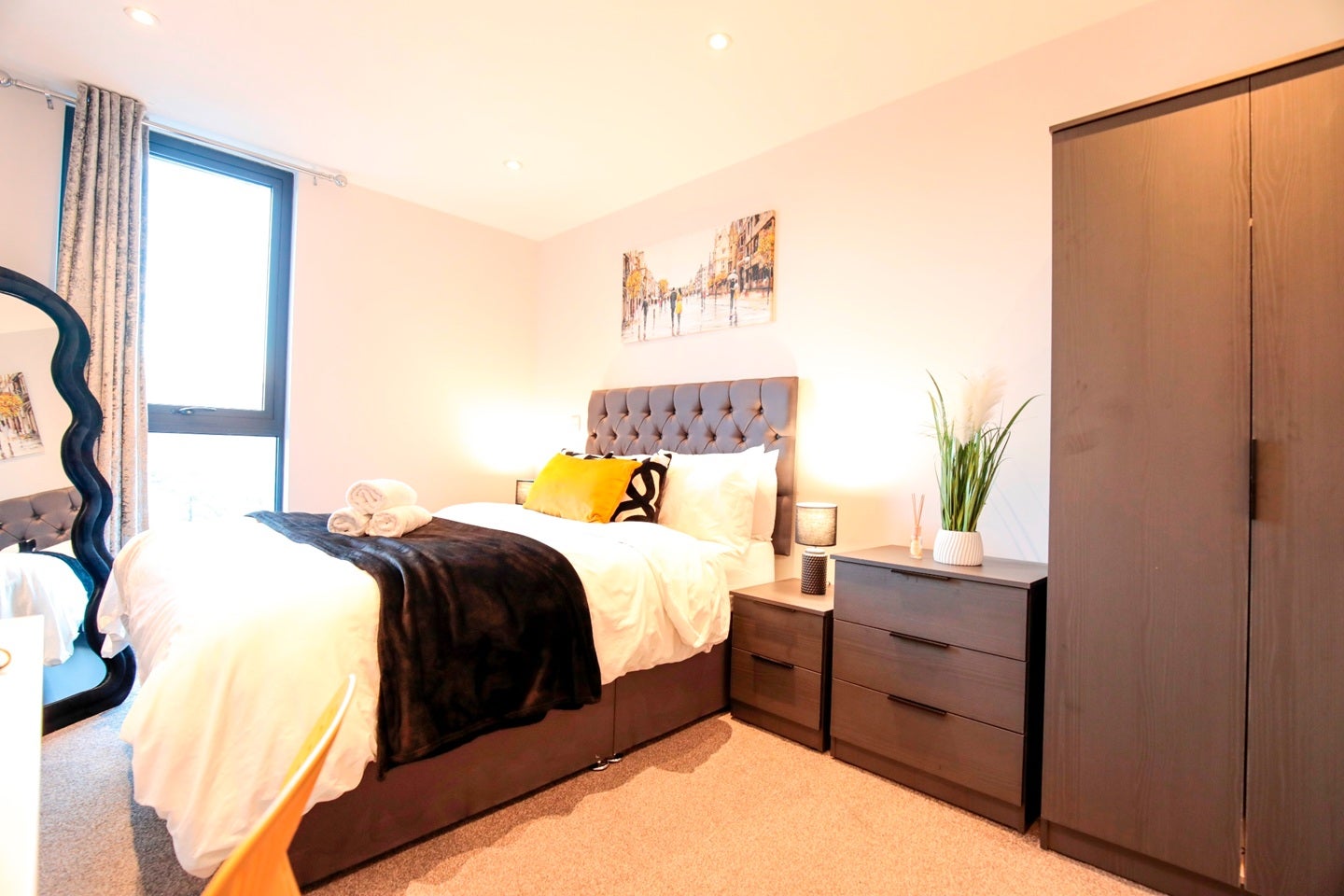 Flat Oldfield Road in Salford