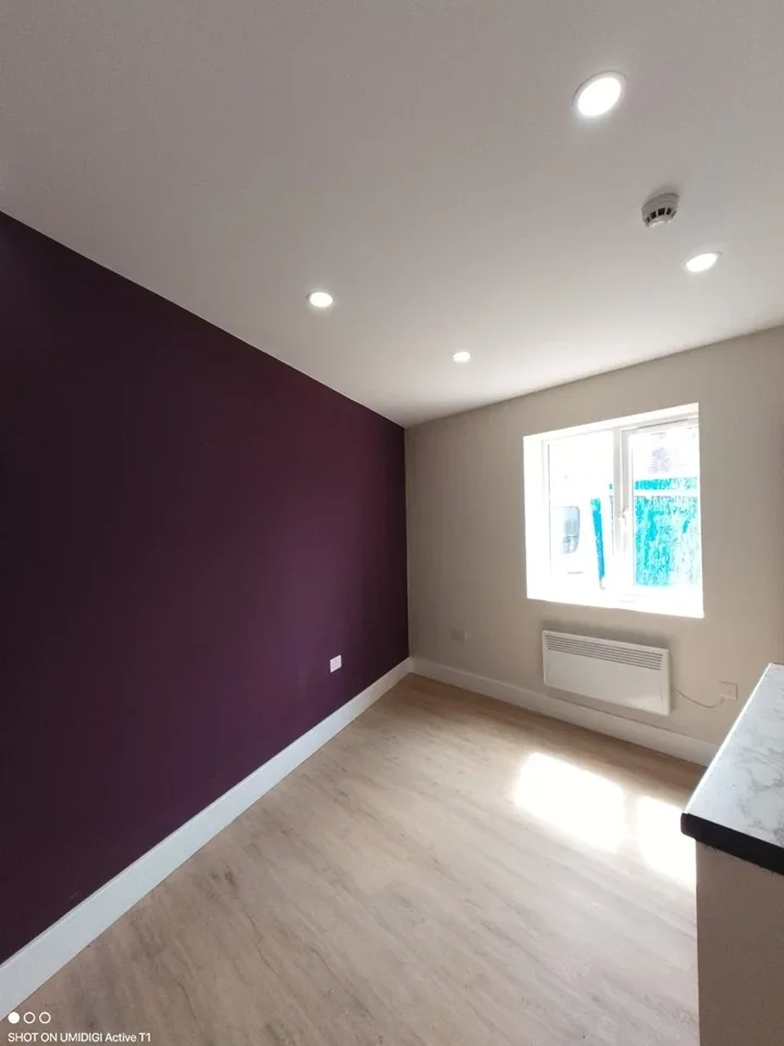Flat Firhill Road in Greater London