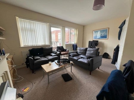 Flat Sidwell Street in Exeter