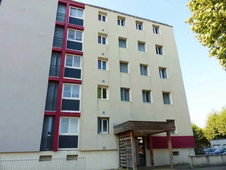 Appartement Rue Hector Berlioz à Pierrelatte