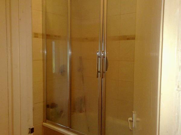 Room Basingdon Way in Greater London