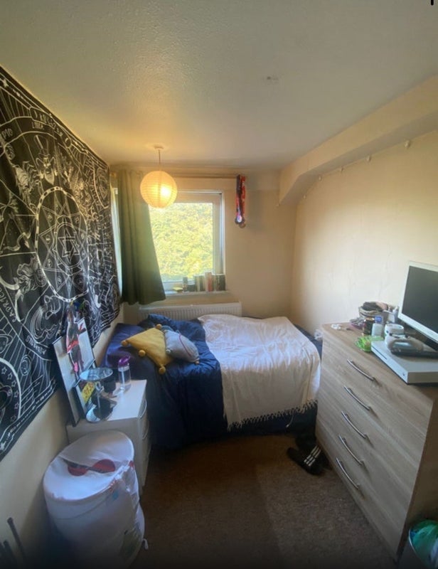 Room Southern Grove in Greater London