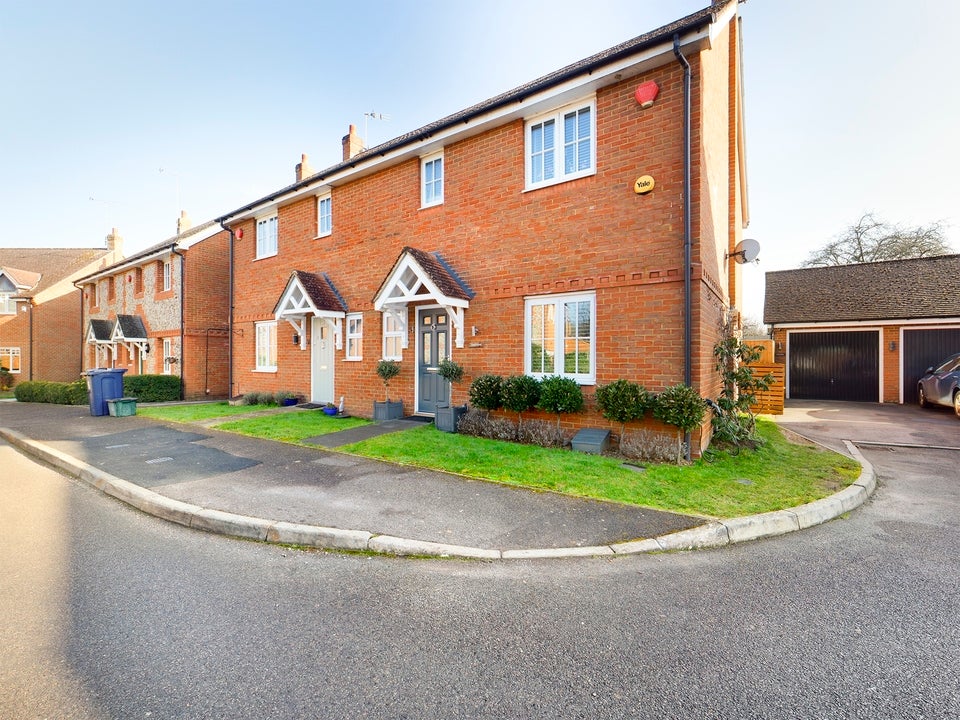 House Braeside in Naphill