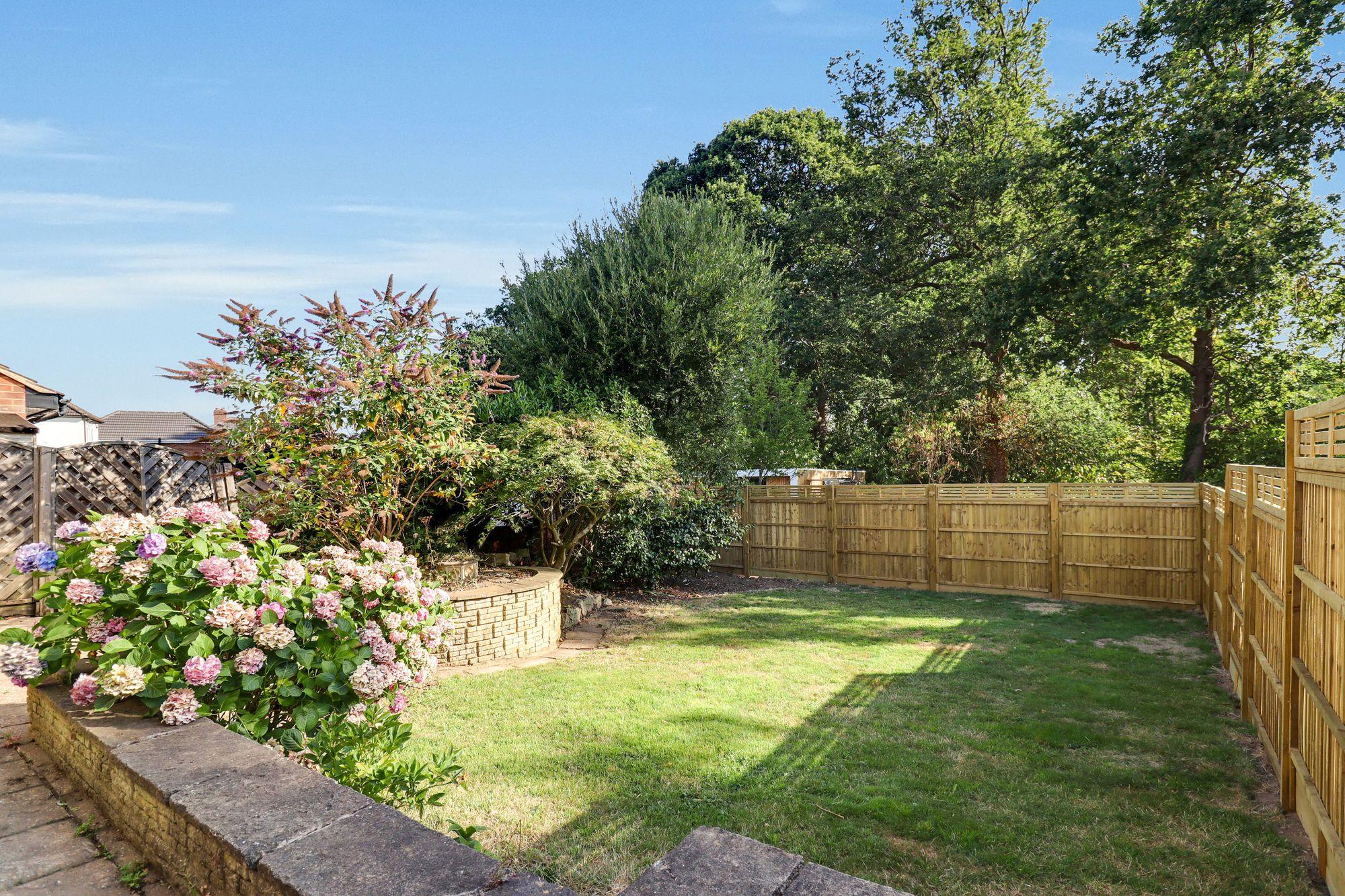 House Melbury Close in Elmbridge