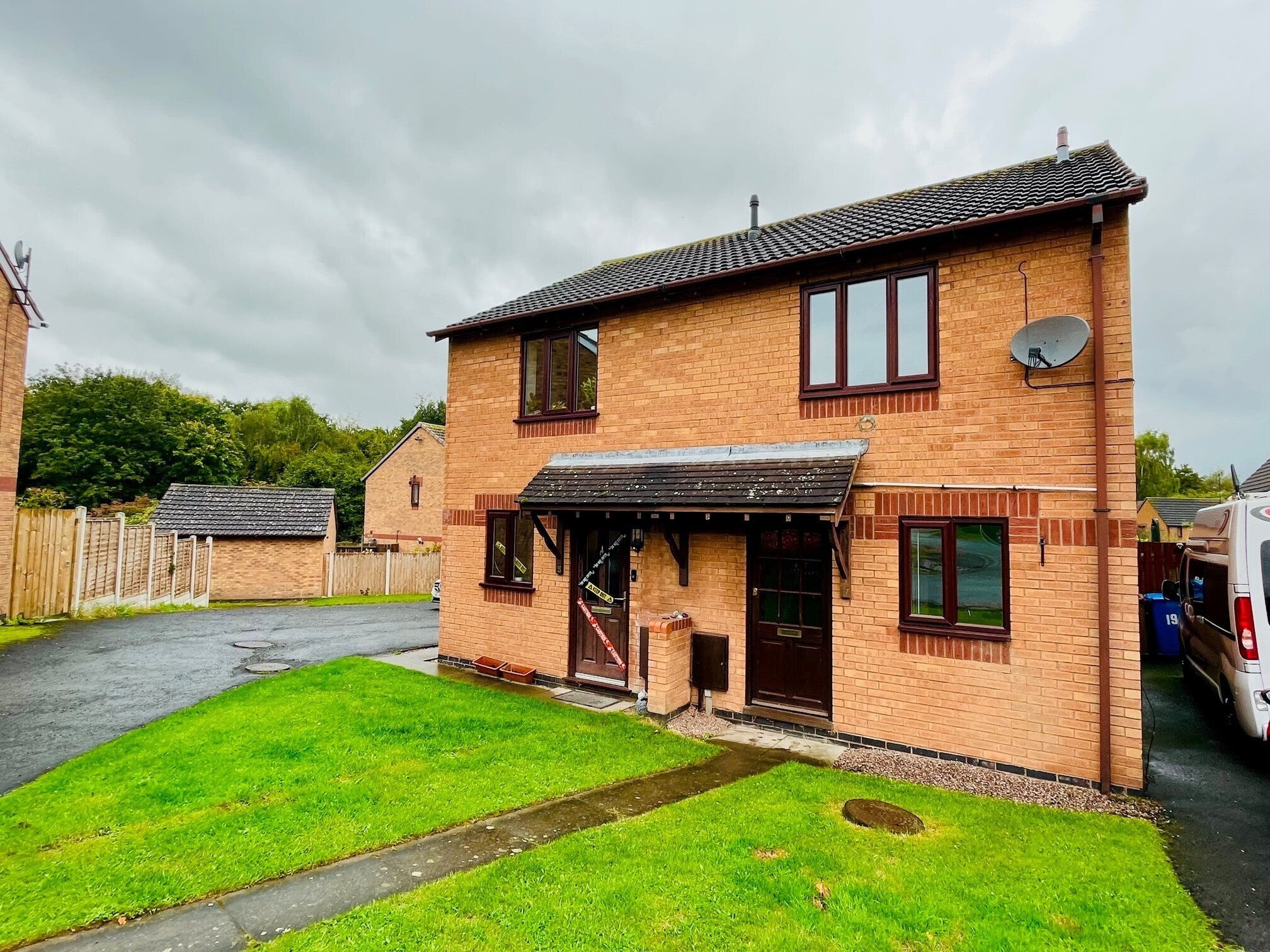 House Winchester Close in Lichfield