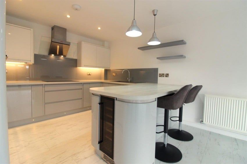 House Platnam Grove in Kirklees