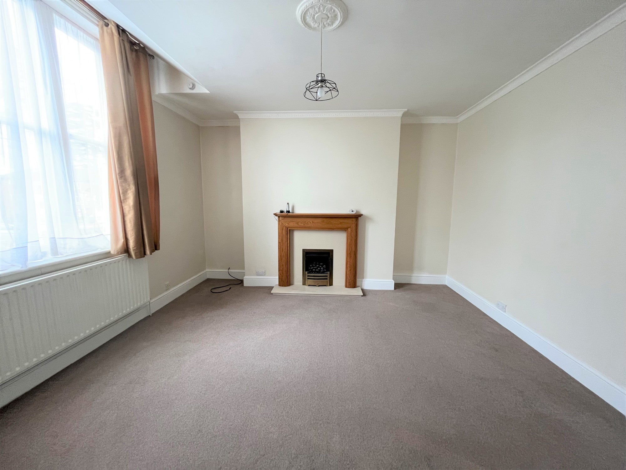 Flat Southend Road in Greater London