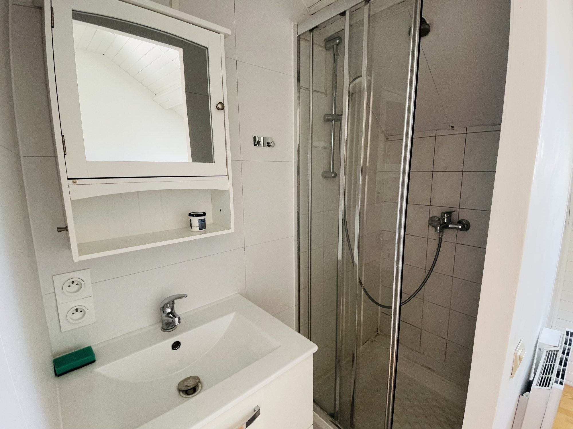 Room Rue Pointin in Amiens