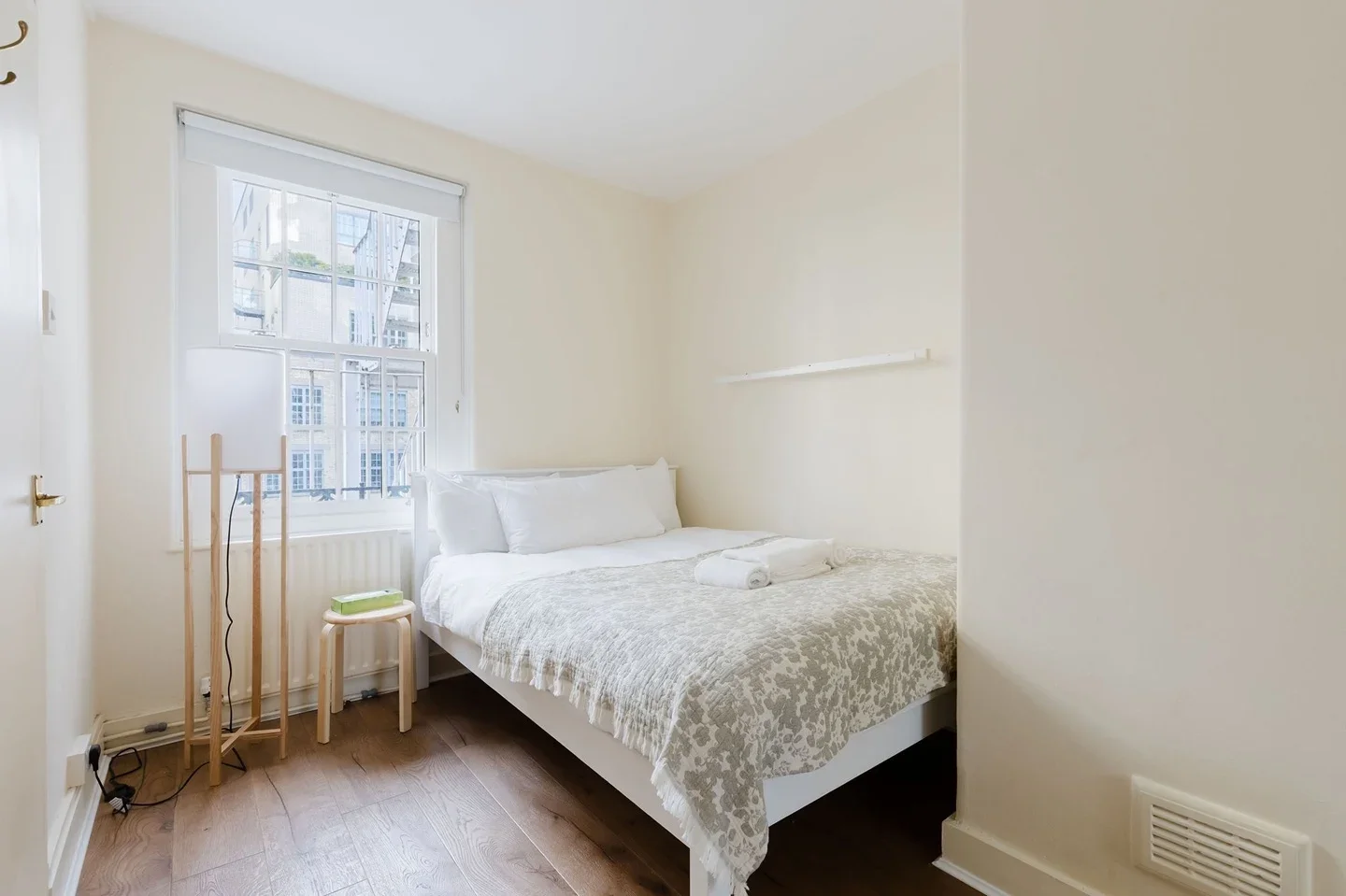 Flat Marshall Street in City of Westminster