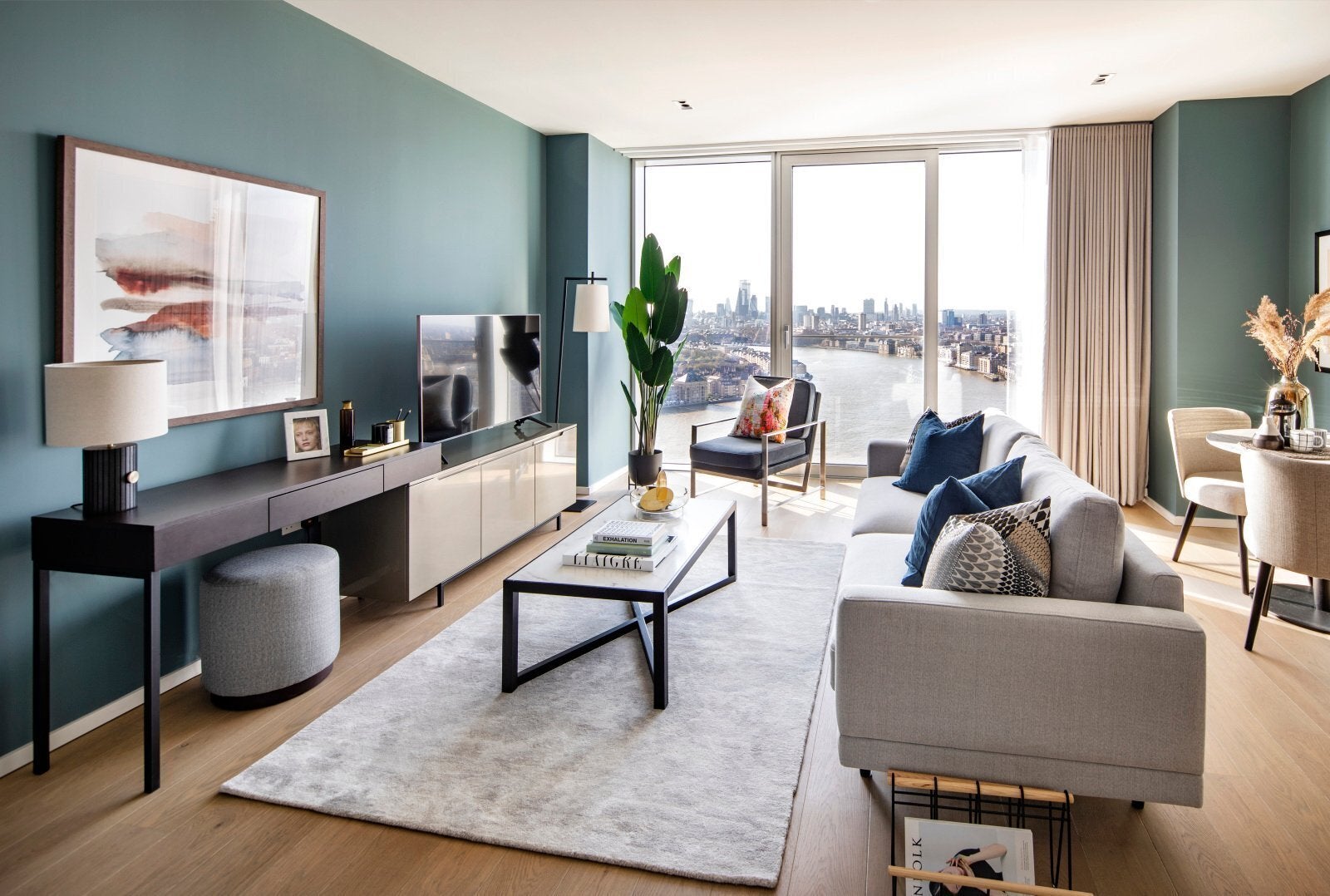 Flat Newfoundland Place in Greater London