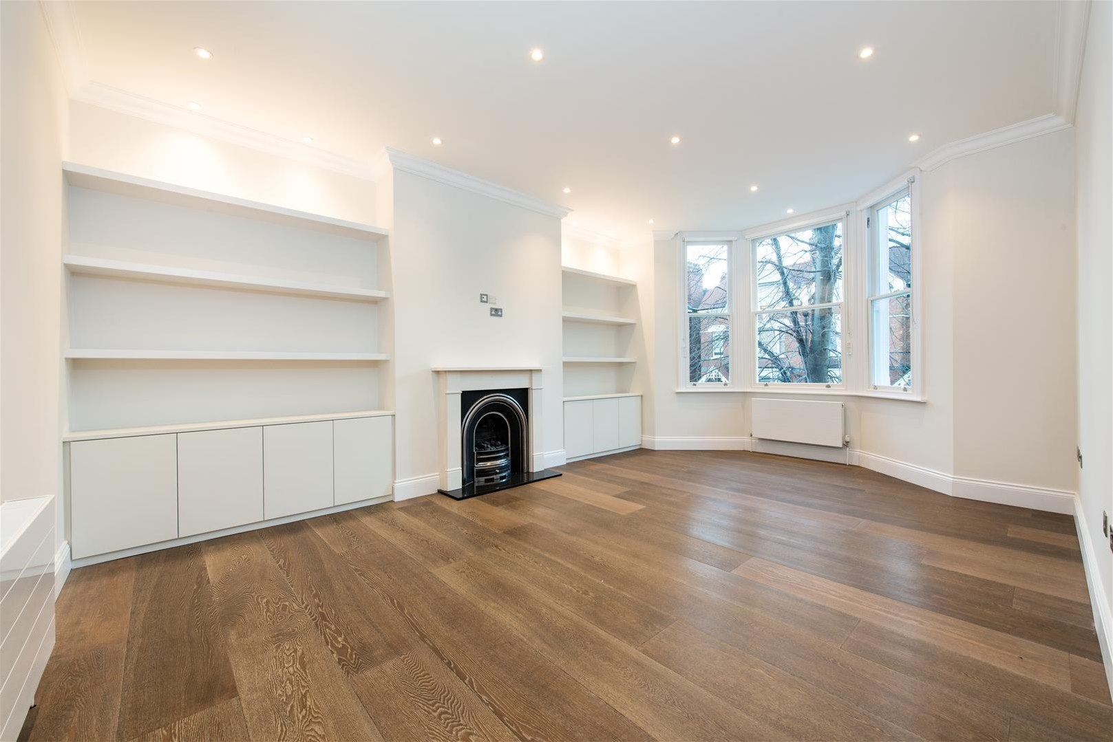 Flat Priory Road in Greater London