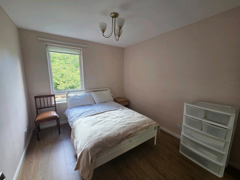 Flat Grantully Place in City of Edinburgh