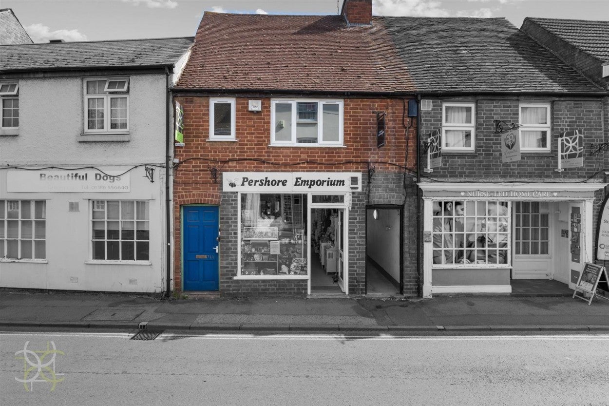 Flat High Street in Wychavon