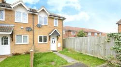 House Challis Place in Binfield