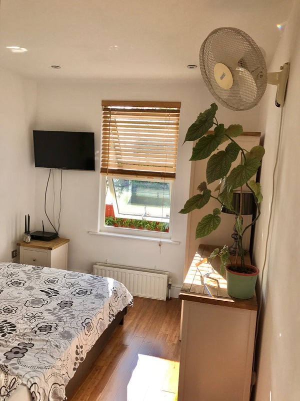 Room Oban Street in Greater London