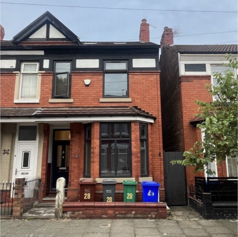 Room Craighall Avenue in Manchester