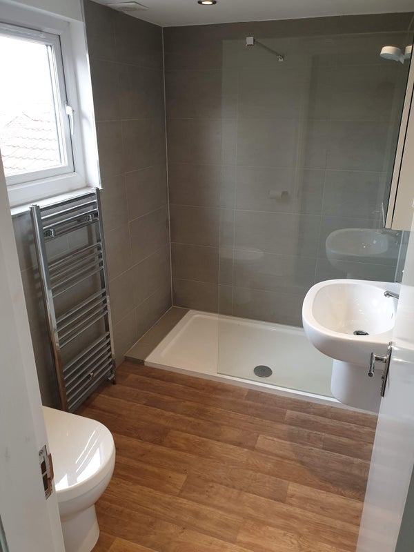 Room Craighall Avenue in Manchester