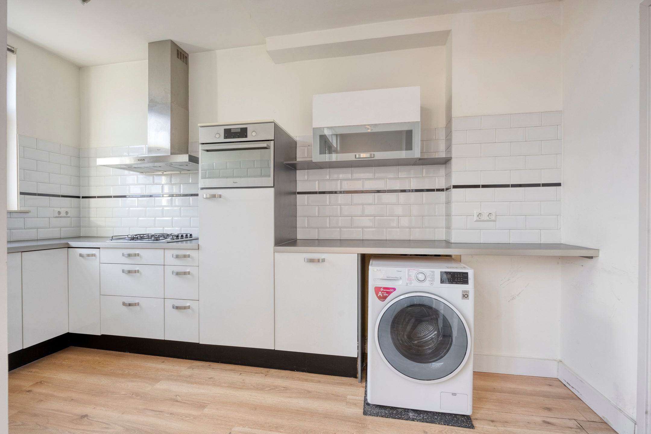 Appartement te huur: Van Ostadestraat, Amsterdam