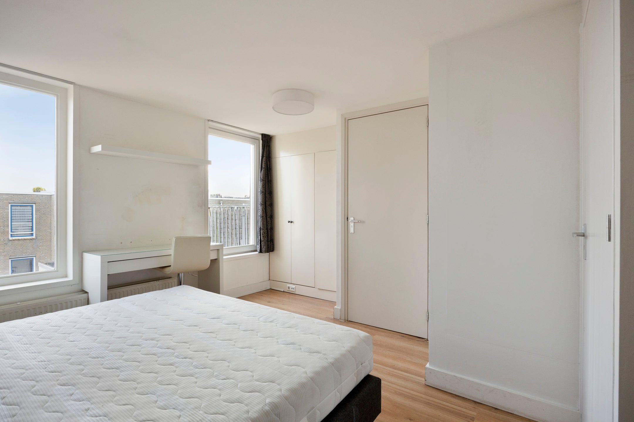 Appartement te huur: Van Ostadestraat, Amsterdam