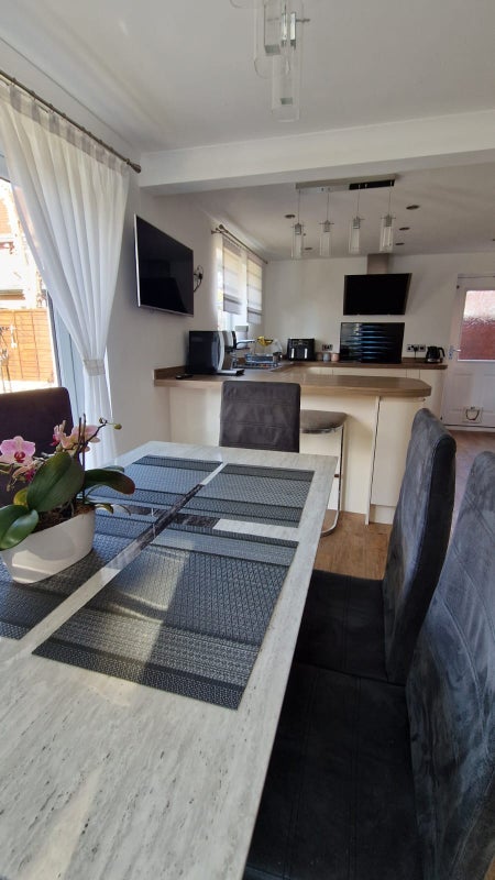 Room Calluna Close in Weston-super-Mare
