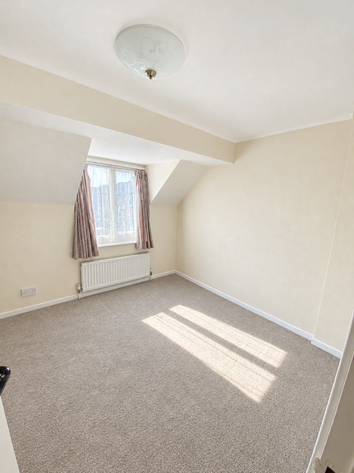 House Selby Close in Greater London