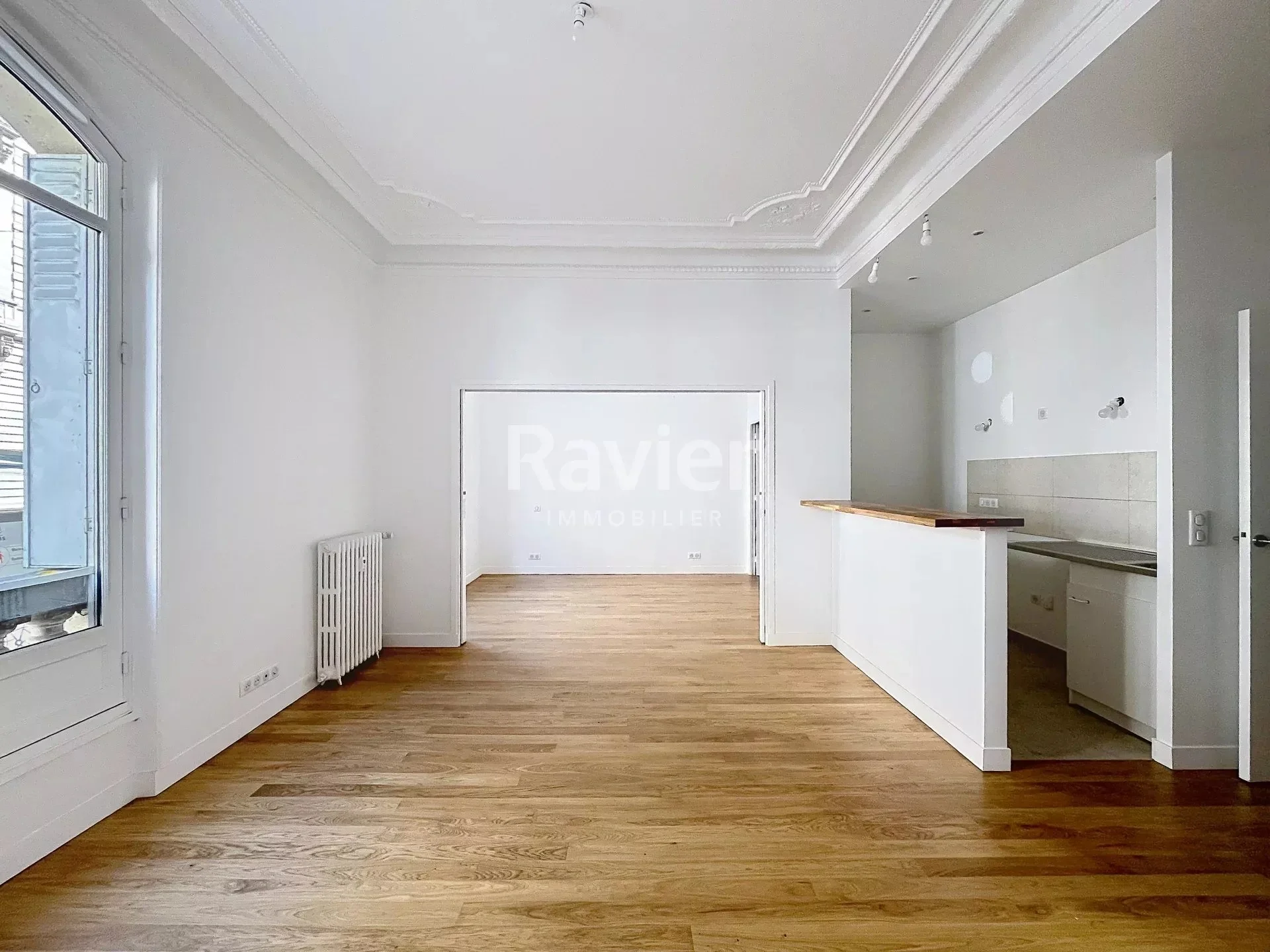 Flat Rue de Courcelles in Paris