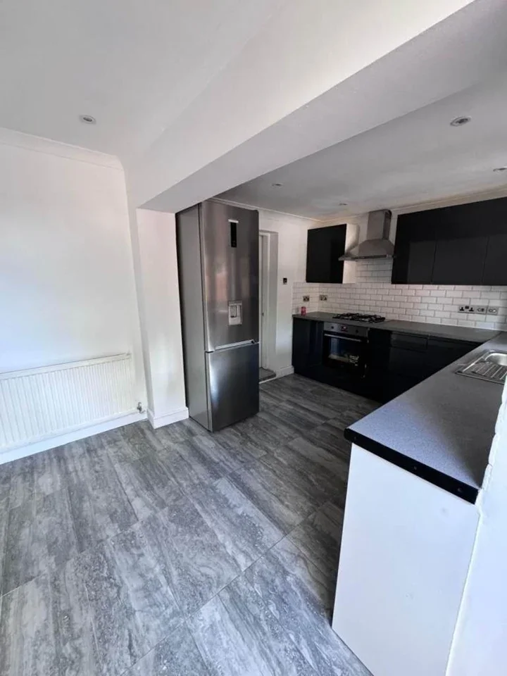 House Bulwer Road in Greater London