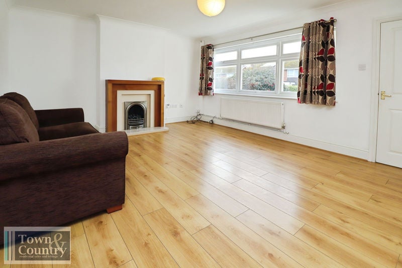 House Castleward Close in Colchester