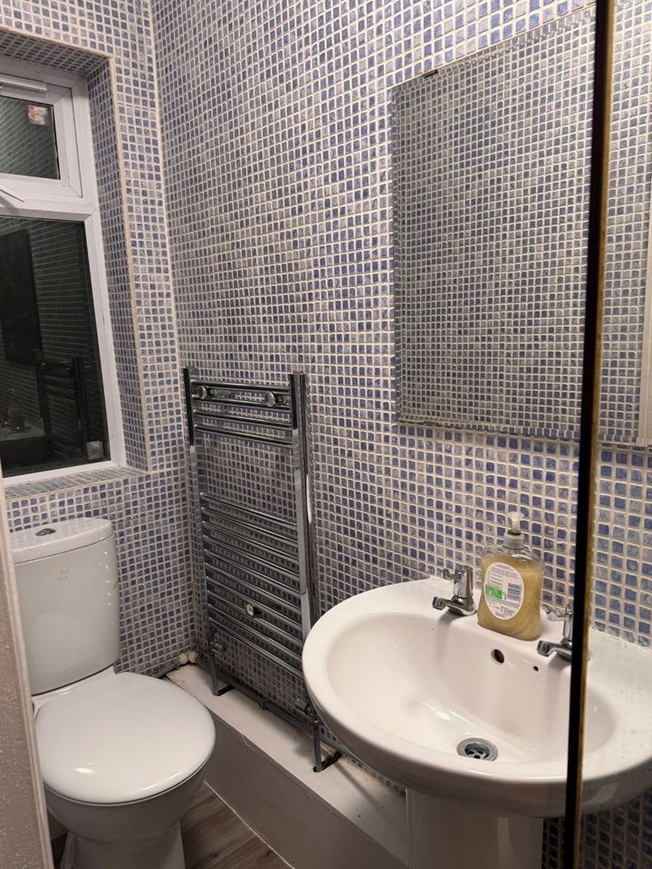 Flat Hughenden Road in High Wycombe